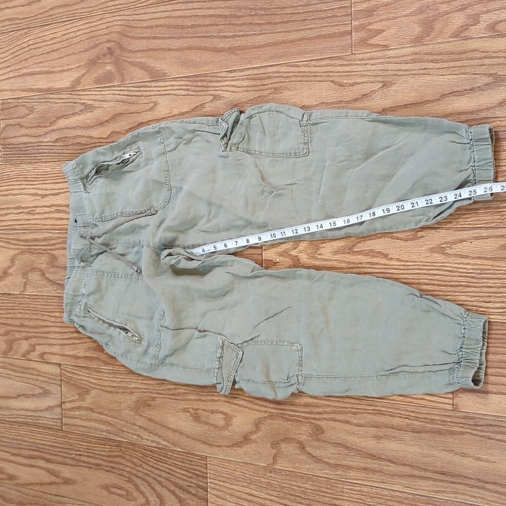 Green linen cargo utility joggers, oversized & lightweight, women's 27 BlankNYC - Picture 2 of 6